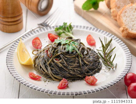 イカ墨パスタ 111594331