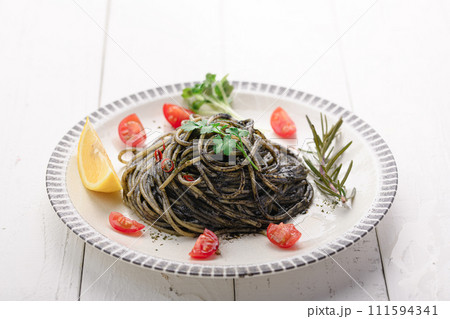イカ墨パスタ イカ墨パスタ 111594341