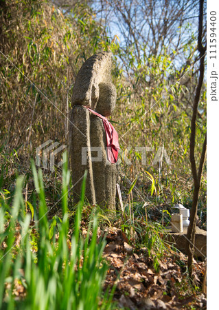鳴川峠の地蔵尊（元山上・千光寺参詣道）　【大阪府八尾市・奈良県大和郡山市】 111594400