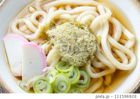 とろろ昆布うどん。 とろろ昆布うどん。 111596928