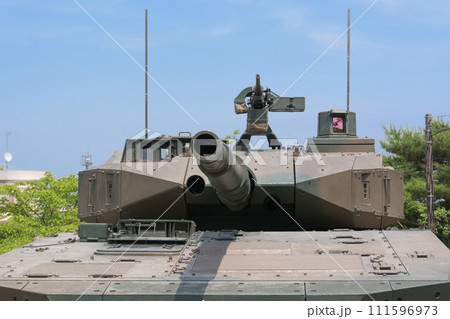陸上自衛隊16式機動戦闘車（試作）の砲塔 111596973