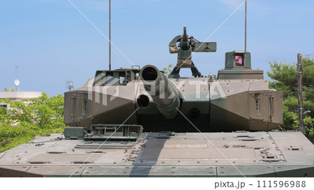 陸上自衛隊16式機動戦闘車（試作）の砲塔 111596988