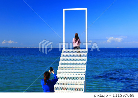 【兵庫県】快晴の淡路テラス(幸せの階段) 【兵庫県】快晴の淡路テラス(幸せの階段) 111597069