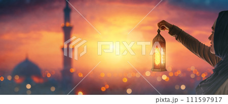 Ornamental Arabic lantern 111597917