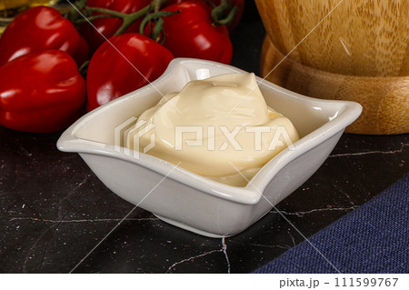 Creamy dip dressing sauce Mayonnaise Creamy dip dressing sauce Mayonnaise 111599767