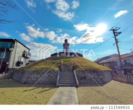 京都の耳塚 (鼻塚) 111599910