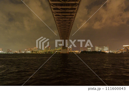 レインボーブリッジ。 111600043