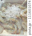 fresh shrimp in ice 111601074