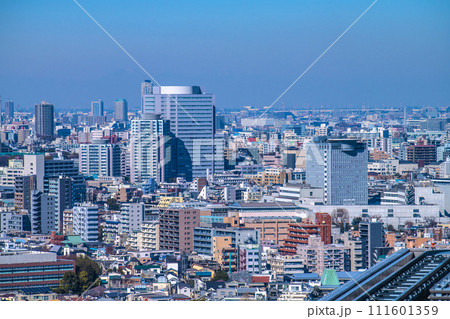 日本の東京都市景観　東洋大学白山キャンパスなどを望む 111601359