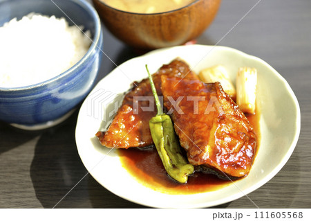 鰤の照り焼き定食 111605568