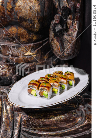 Sushi set canada roll with eel Sushi set canada roll with eel 111608824