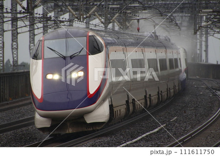 東北新幹線E2系やまびこ号（山形新幹線E3系つばさ併結） 111611750