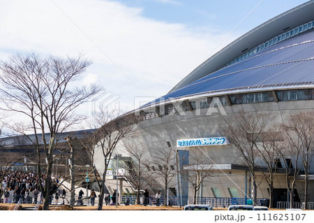 イベントがあった日の宮城県総合運動公園セキスイハイムスーパーアリーナ 111625107