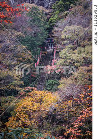 福島県 棚倉町 山本不動尊 紅葉の季節 福島県 棚倉町 山本不動尊 紅葉の季節 111629833