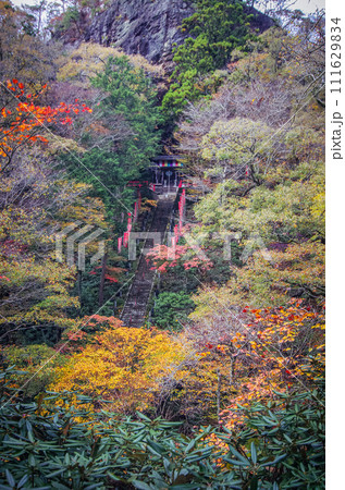 福島県 棚倉町 山本不動尊 紅葉の季節 福島県 棚倉町 山本不動尊 紅葉の季節 111629834