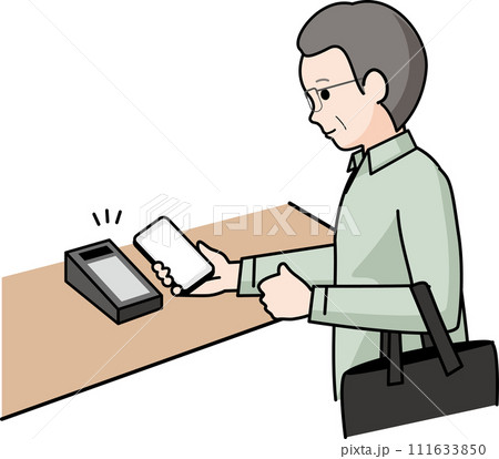 スマホ決済するシニアの男性 111633850