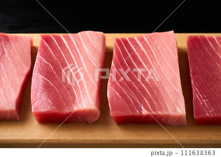 本鮪　中トロ　柵 111638363