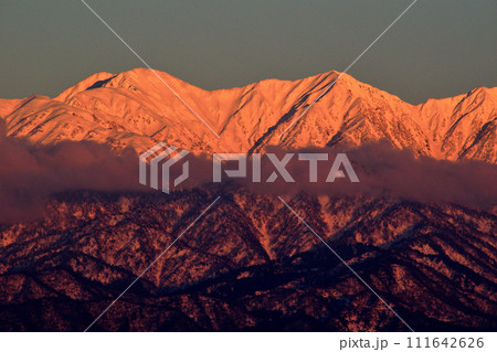 夕方の立山連峰 夕方の立山連峰 111642626
