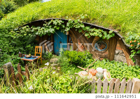 マタマタのホビット村 111642951