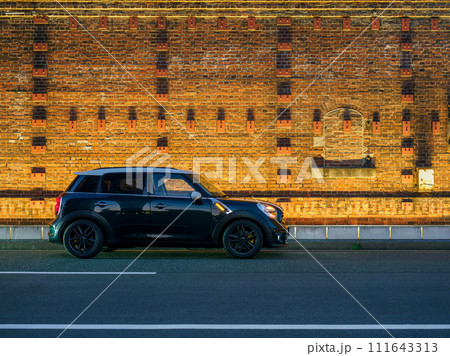 門司港レトロの赤煉瓦の壁 門司港レトロの赤煉瓦の壁 111643313