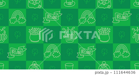 St Patrick day doodle style hand-drawn seamless pattern 111644636