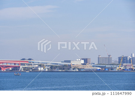高浜岸壁から見えるポートアイランド 111647990