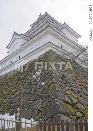 世界遺産に指定された美しい鶴ヶ城 世界遺産に指定された美しい鶴ヶ城 111651608