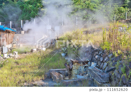 【鰻温泉 (あちこちから湯けむりが噴出)】 鹿児島県指宿市山川成川 111652620