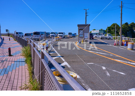 神奈川県三浦郡葉山町の長者ヶ崎駐車場出入口 神奈川県三浦郡葉山町の長者ヶ崎駐車場出入口 111652858