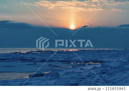 紋別の流氷岬 111653941