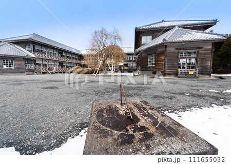 みやぎの明治村登米高等尋常小学校レプリカ日時計 みやぎの明治村登米高等尋常小学校レプリカ日時計 111655032