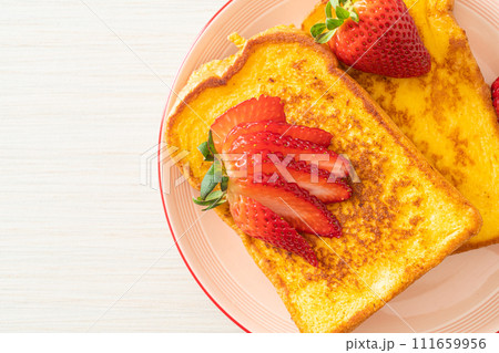 french toast with fresh strawberry french toast with fresh strawberry 111659956