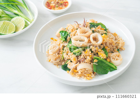 Fried rice with squid or octopus 111660321