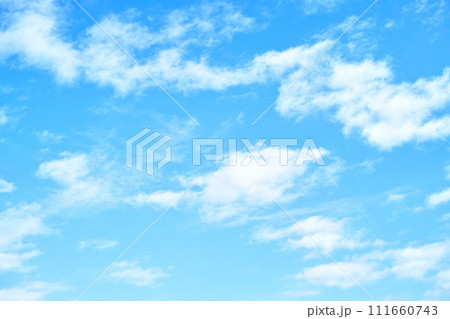 青空と雲イメージ 111660743