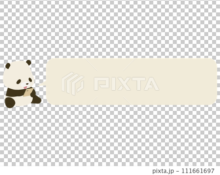 一隻微笑的熊貓正在操作智慧型手機。與演講泡泡 111661697