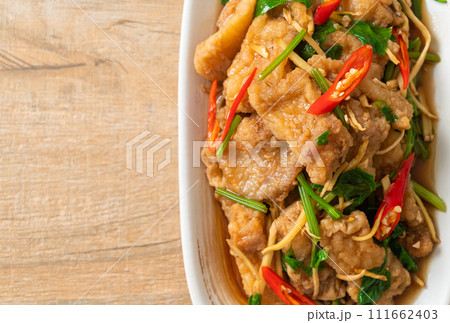 Stir Fried Fish with Chinese Celery 111662403