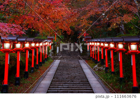 鞍馬寺 紅葉 鞍馬寺 紅葉 111663676
