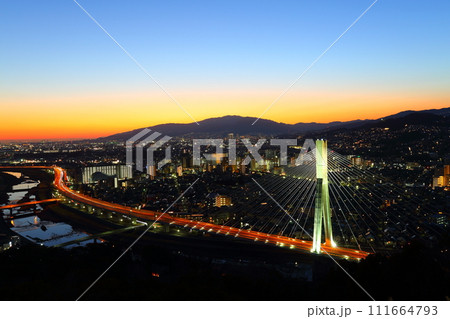 五月山　夜景 111664793