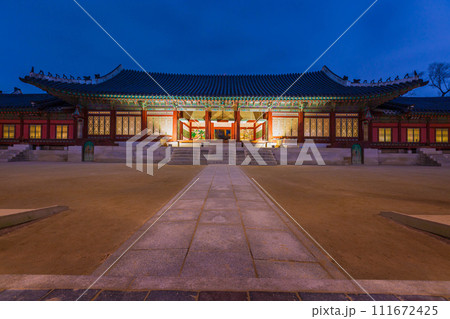 Gyeongbokgung Palace at night is beautiful, Seoul, South Korea. 111672425