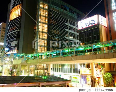 豊田市駅前の夜景風景 豊田市駅前の夜景風景 111679900