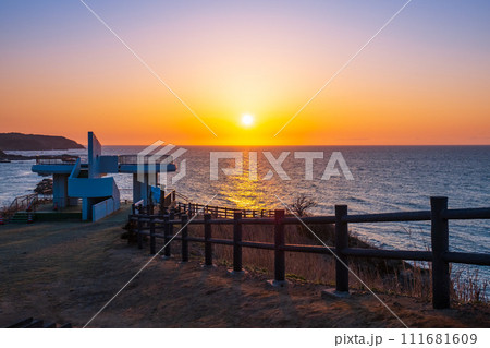 御野立公園の夕景 111681609