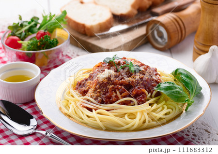 スパゲティー ミートソース スパゲティー ミートソース 111683312