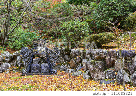 萬德寺（福井県）　鬼瓦 111685823