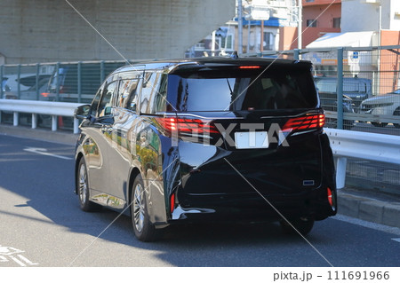 ミニバン　イメージ 111691966