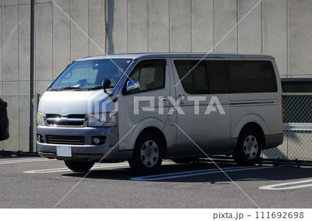 ワンボックスカー　イメージ 111692698