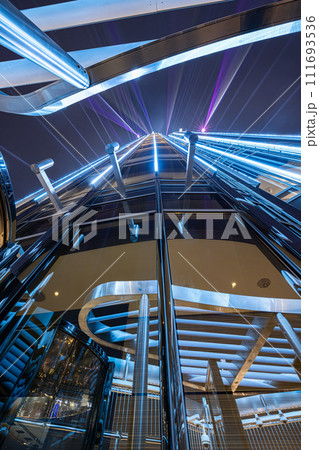 ダウンタウンドバイの夜景 ダウンタウンドバイの夜景 111693536