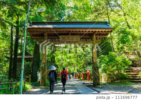 高尾山　浄心門 111696777