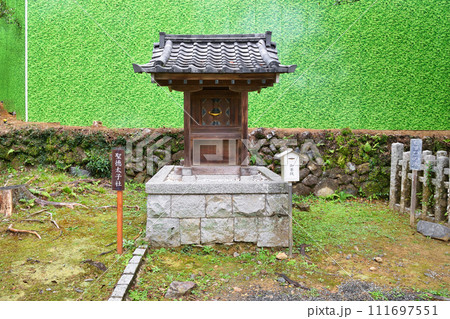 松尾大社の摂社  月読神社　聖徳太子社（京都市西京区） 111697551