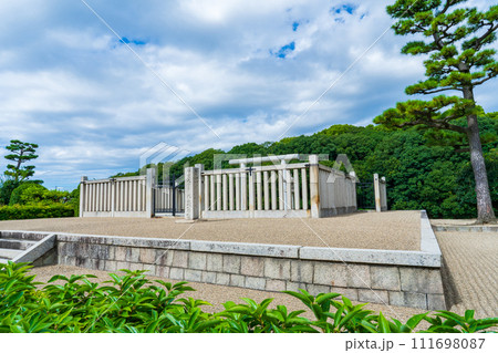 大阪府藤井寺市　第十四代　仲哀天皇　恵我長野西陵 111698087