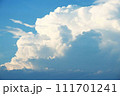 初夏の積乱雲 111701241